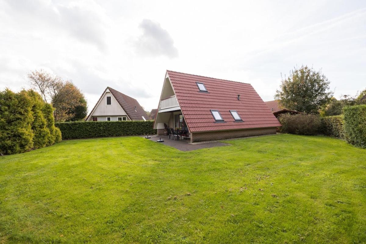 Kleine Zanglijster I Prachtig Huisje Nabij Bosrand Zwiggelte Exterior foto