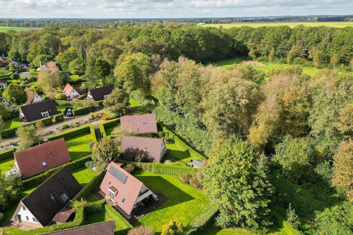 Kleine Zanglijster I Prachtig Huisje Nabij Bosrand Zwiggelte Exterior foto