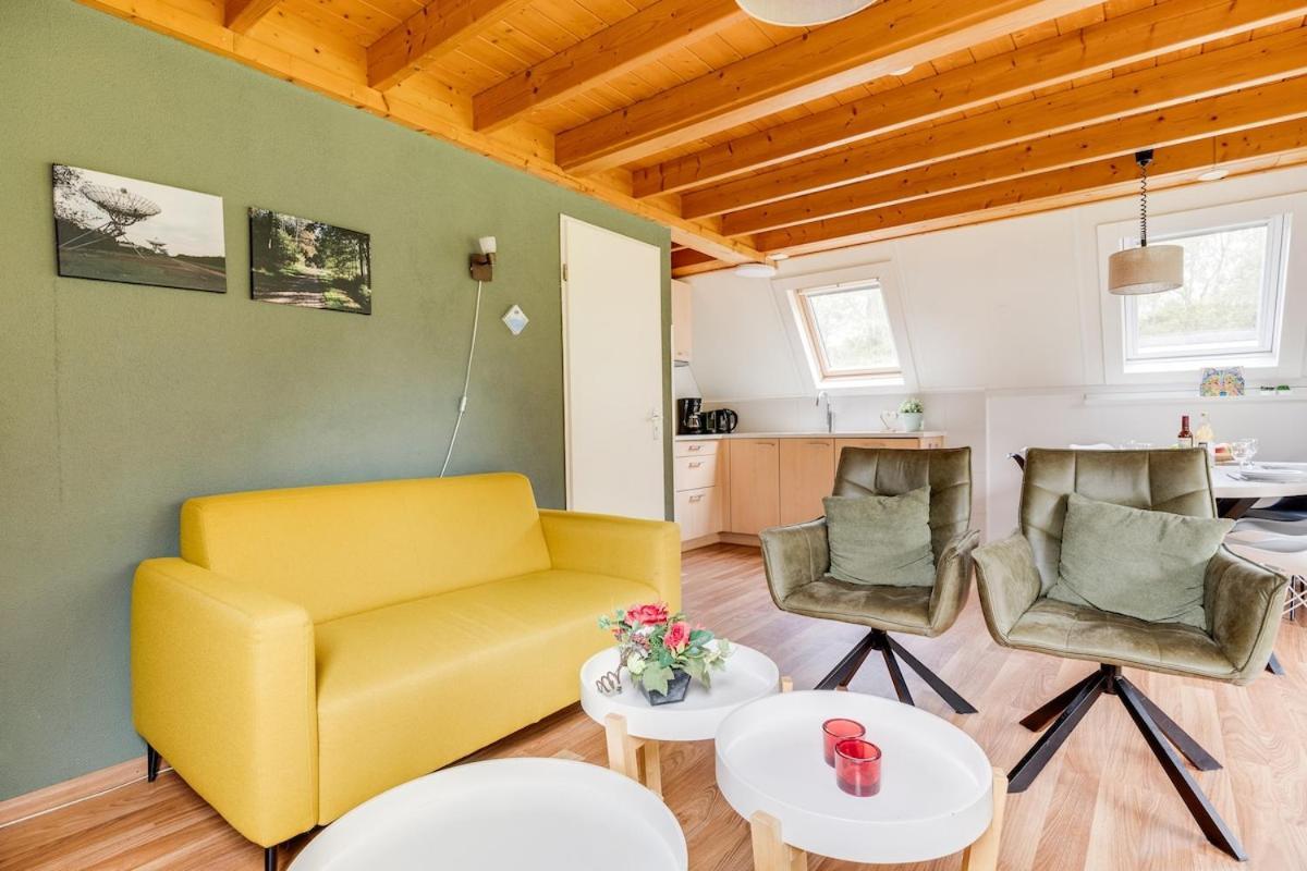 Kleine Zanglijster I Prachtig Huisje Nabij Bosrand Zwiggelte Exterior foto